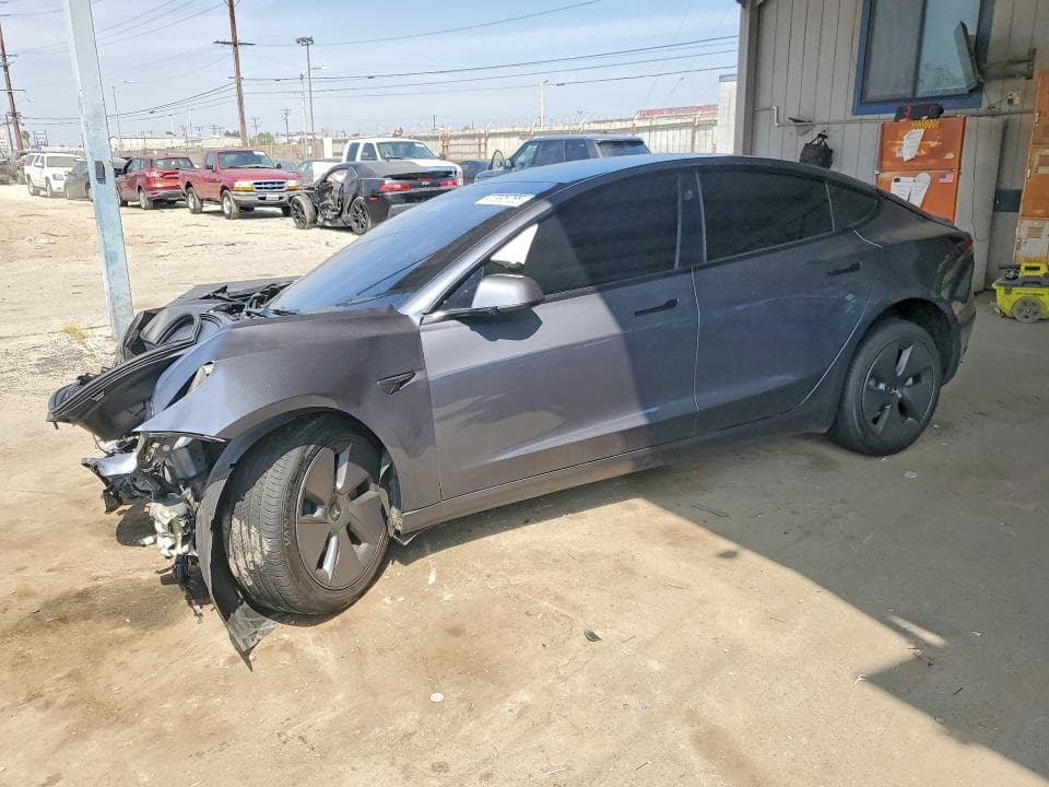 2023 TESLA MODEL 3 - 1