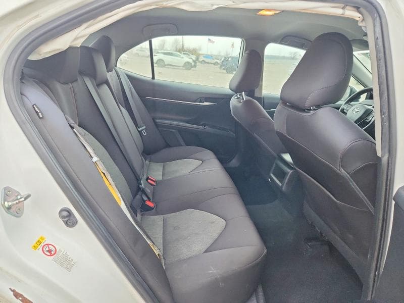 2019 TOYOTA CAMRY LE 10