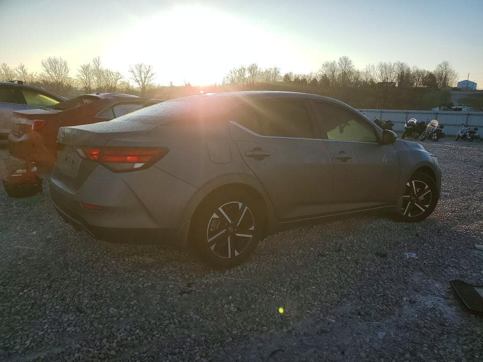 2025 NISSAN SENTRA SV 3