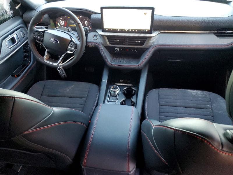 2025 FORD EXPLORER ST-LINE 8