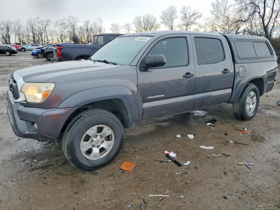 2013 TOYOTA TACOMA