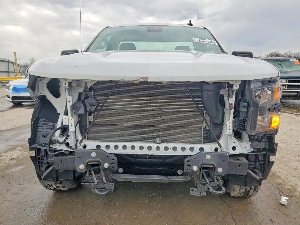 2024 CHEVROLET SILVERADO C1500 5