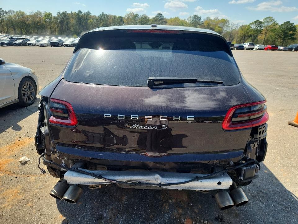 2018 PORSCHE MACAN S 6