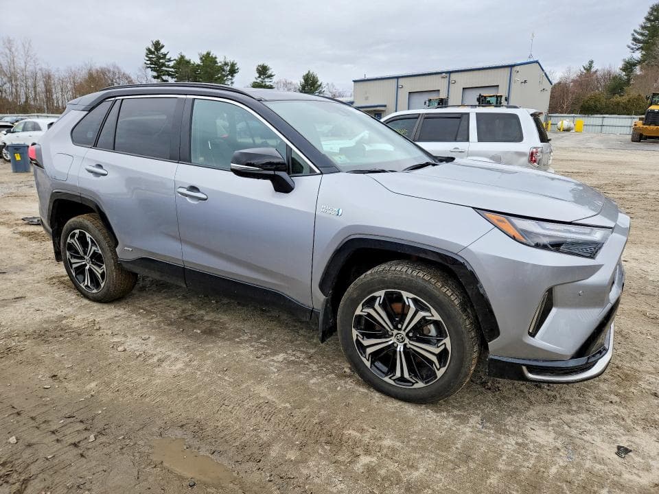 2024 TOYOTA RAV4 PRIME XSE 4