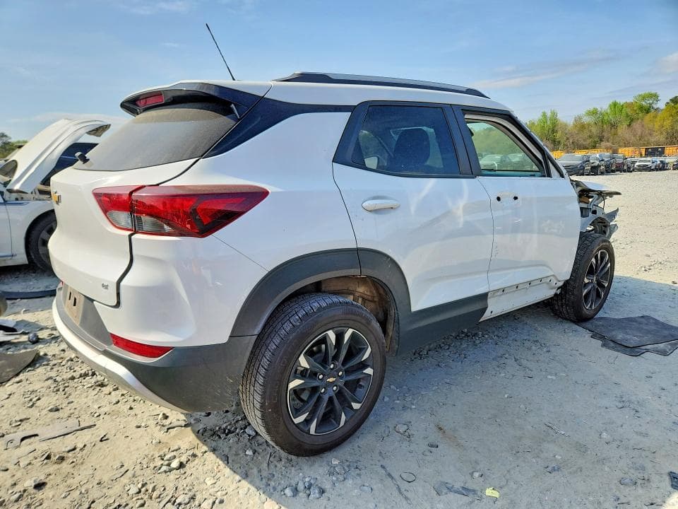 2023 CHEVROLET TRAILBLAZER LT 3