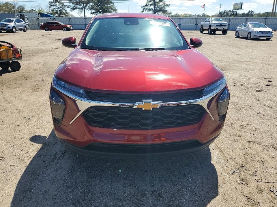 2025 CHEVROLET TRAX LS 5