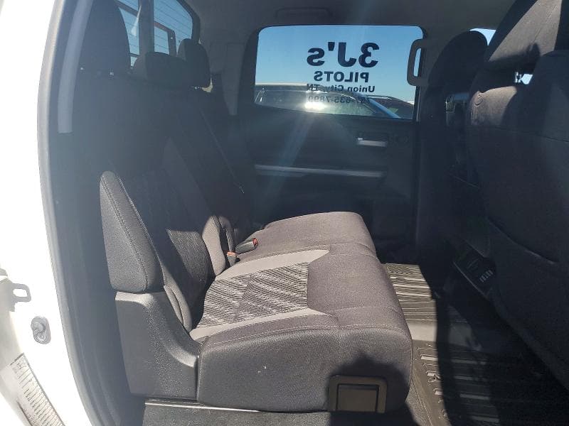 2020 TOYOTA TUNDRA SR5 10