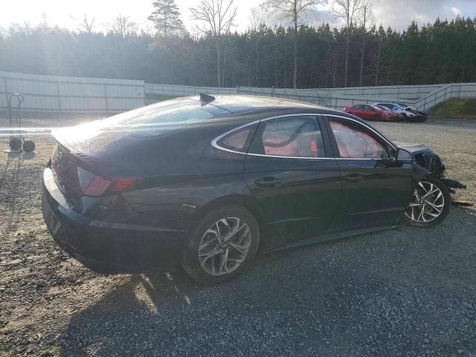 2021 HYUNDAI SONATA SEL 3