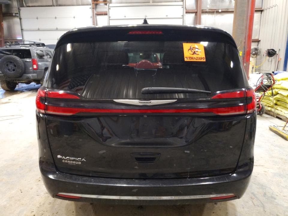 2022 CHRYSLER PACIFICA TOURING L 6