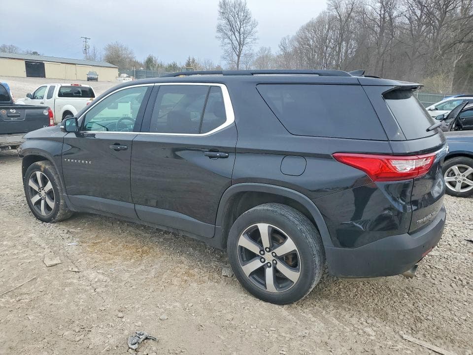 2020 CHEVROLET TRAVERSE LT 2