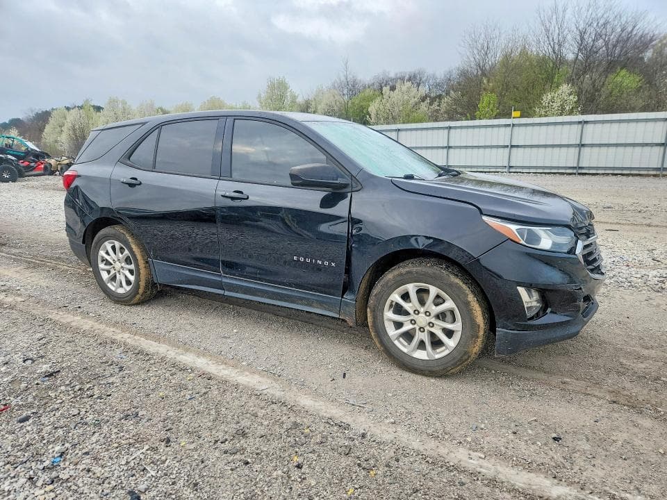 2019 CHEVROLET EQUINOX LS 4
