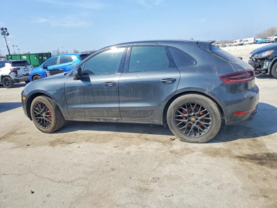 2018 PORSCHE MACAN GTS 2