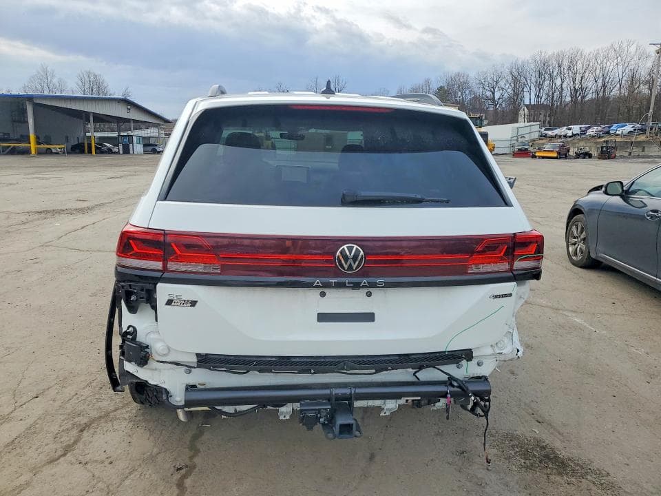 2025 VOLKSWAGEN ATLAS PEAK EDITION SE PEAK EDITION SE 6