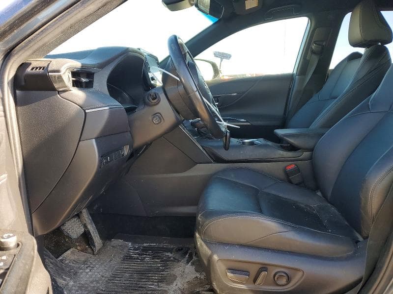 2022 TOYOTA VENZA LE 7