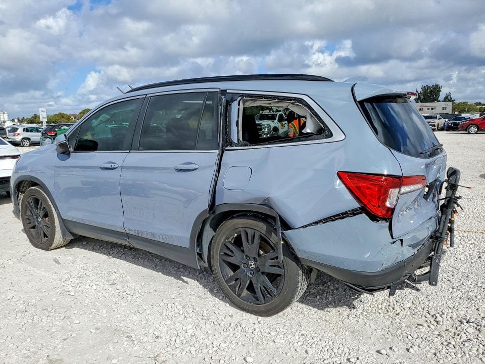 2022 HONDA PILOT SE 2