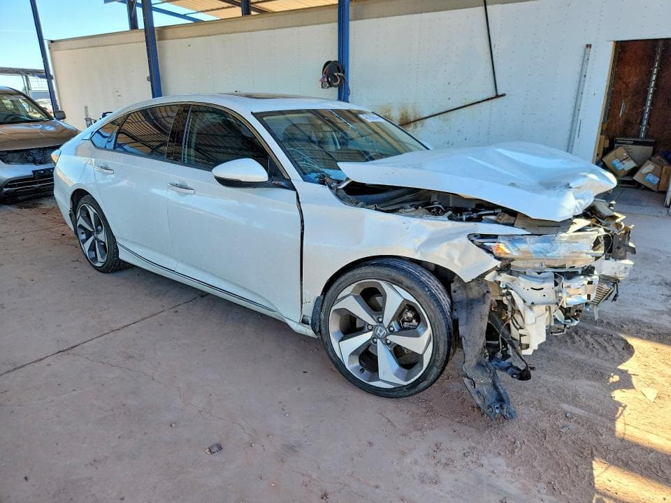 2020 HONDA ACCORD TOURING 4