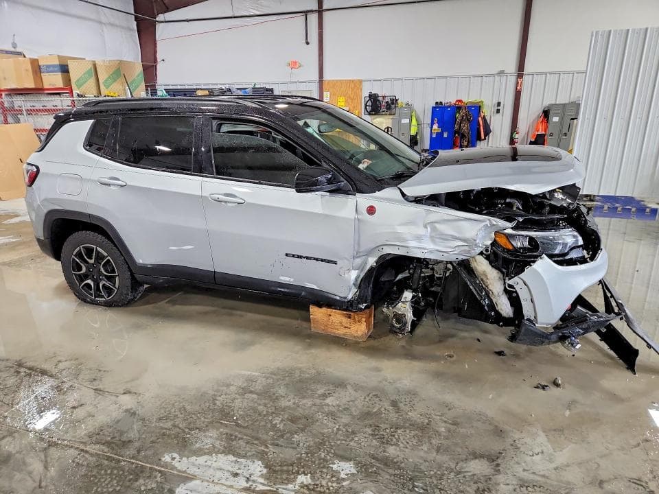 2024 JEEP COMPASS TRAILHAWK 4
