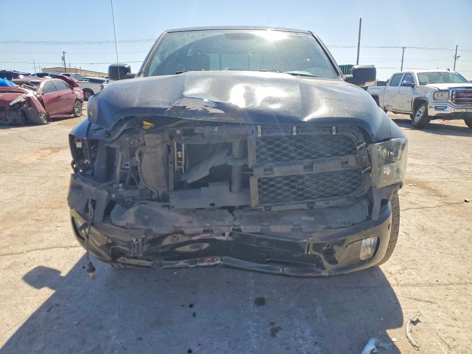 2018 RAM 1500 SLT 5