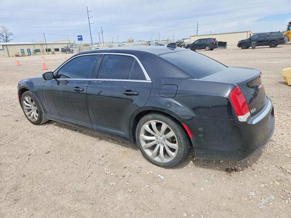 2020 CHRYSLER 300 TOURING 2