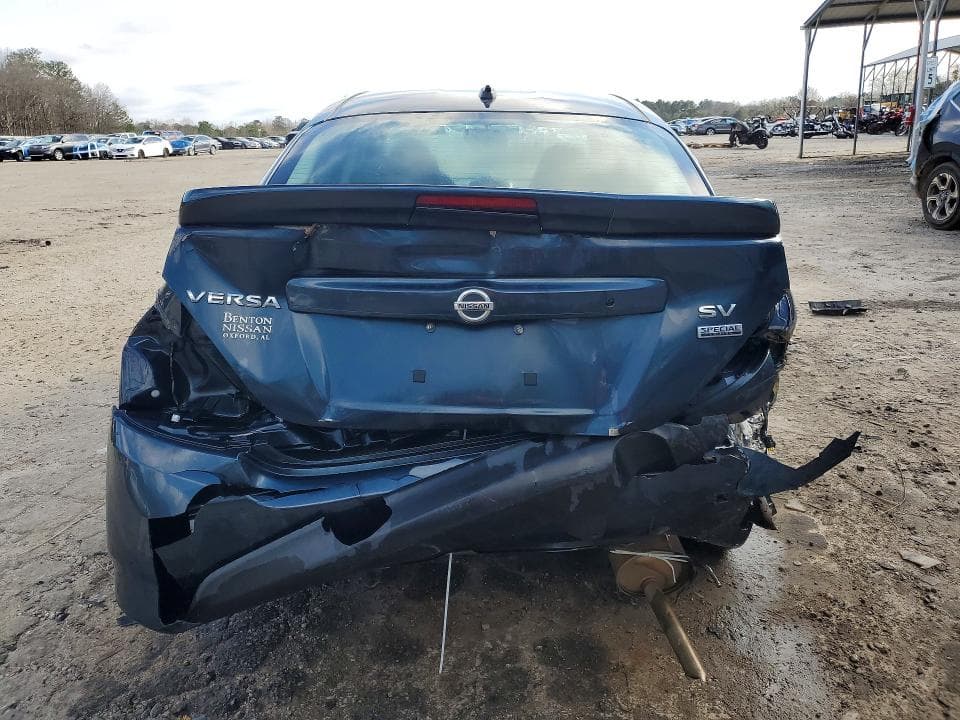 2017 NISSAN VERSA 1.6 S 6