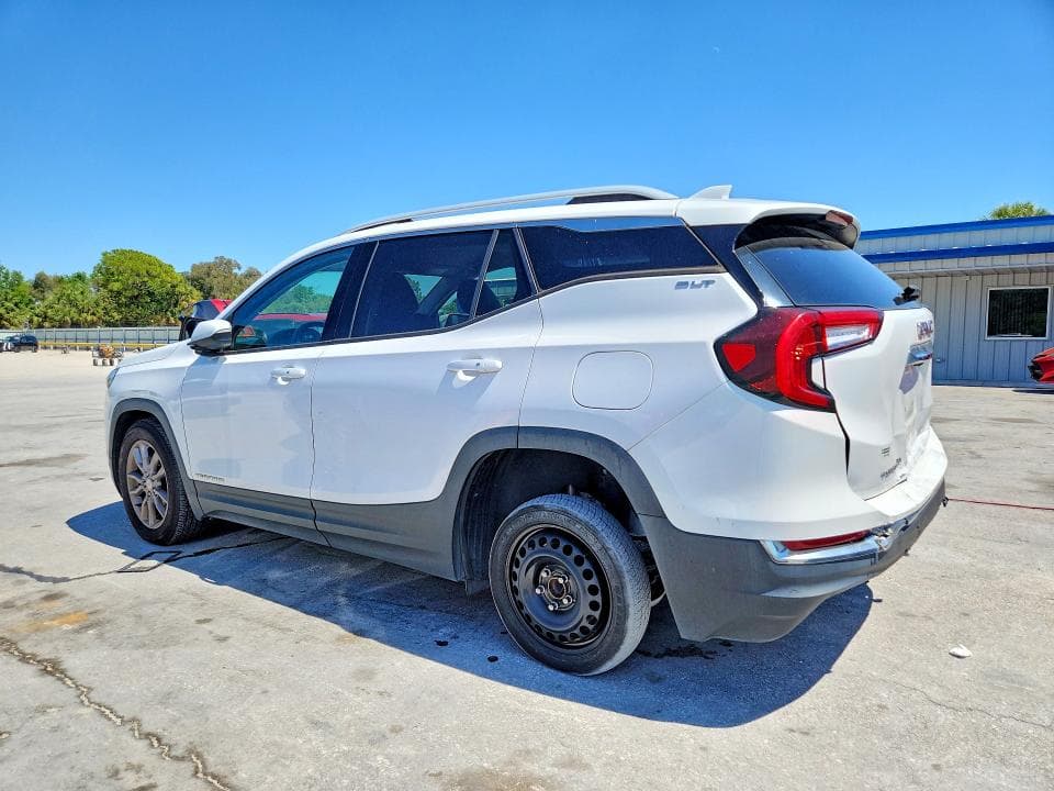2023 GMC TERRAIN 2