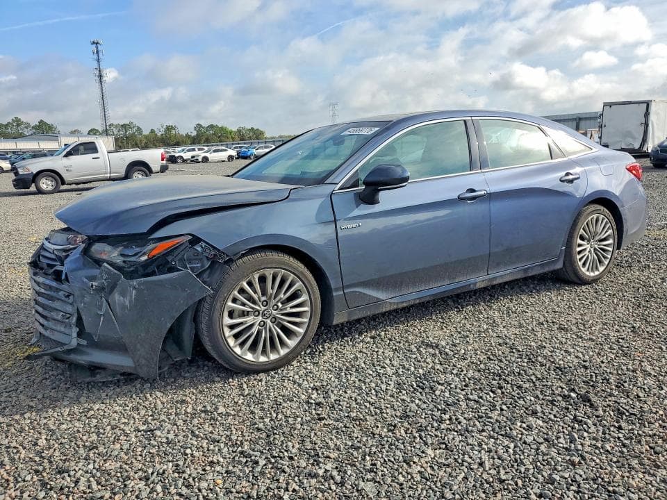 2019 TOYOTA AVALON HYBRID LIMITED - 1