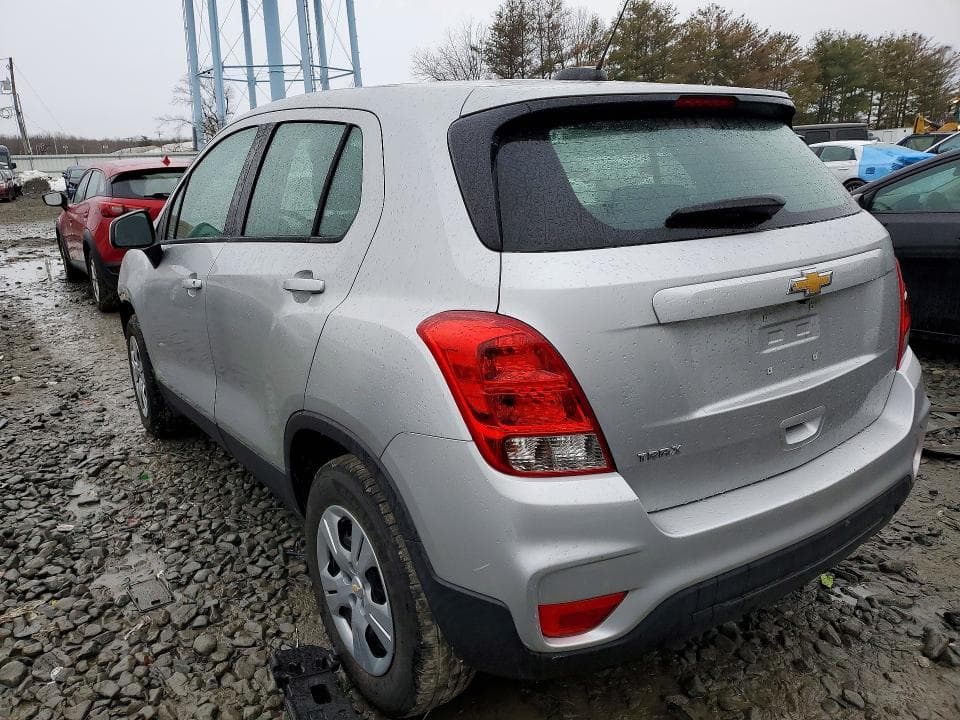 2018 CHEVROLET TRAX LS 2