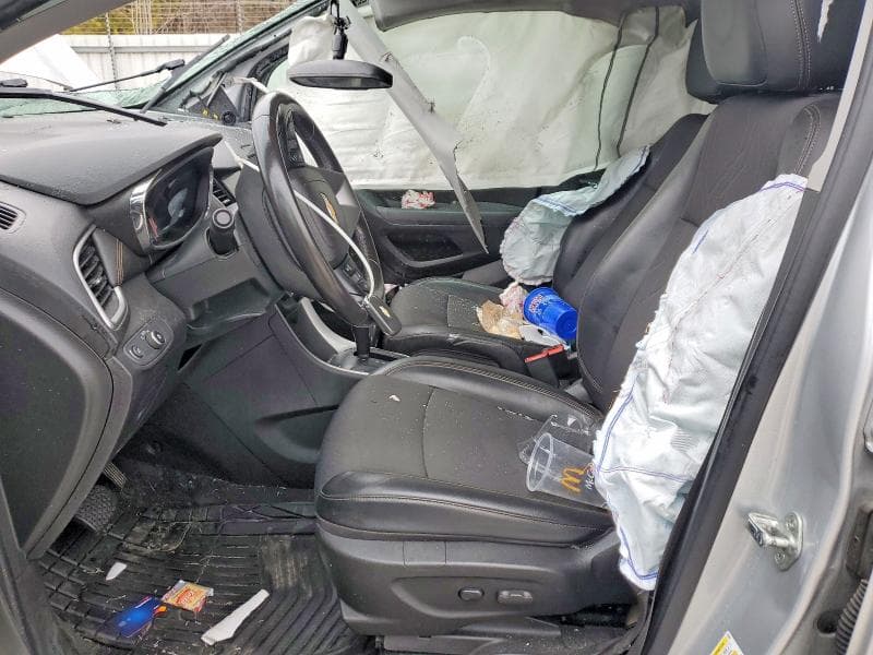 2020 CHEVROLET TRAX 1LT 7