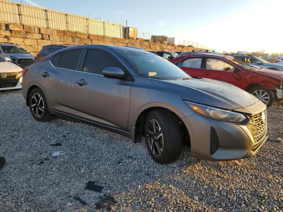 2025 NISSAN SENTRA SV 4