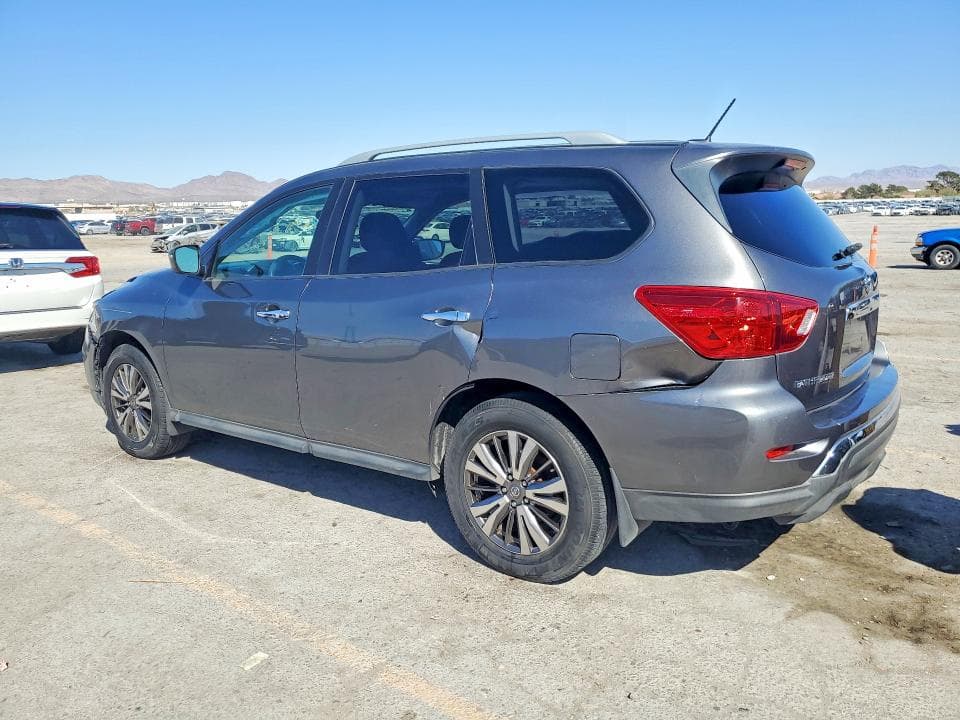2018 NISSAN PATHFINDER S 2