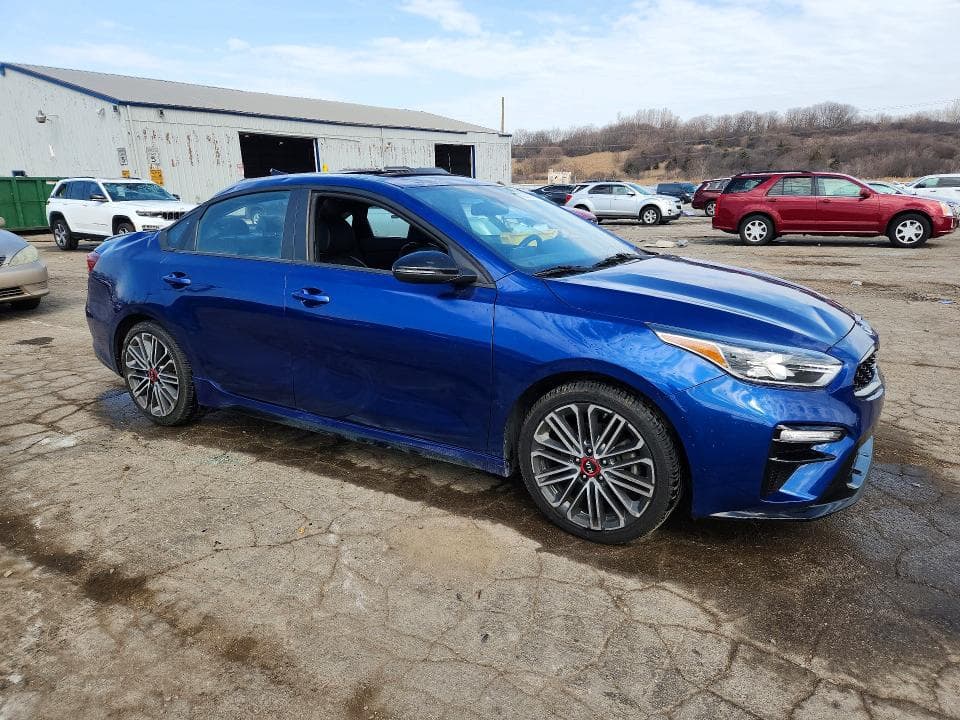 2021 KIA FORTE GT 4