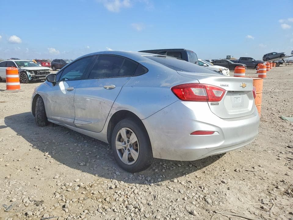 2018 CHEVROLET CRUZE LS 2