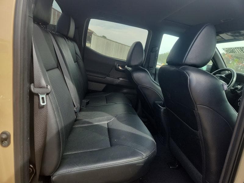 2018 TOYOTA TACOMA SR V6 10