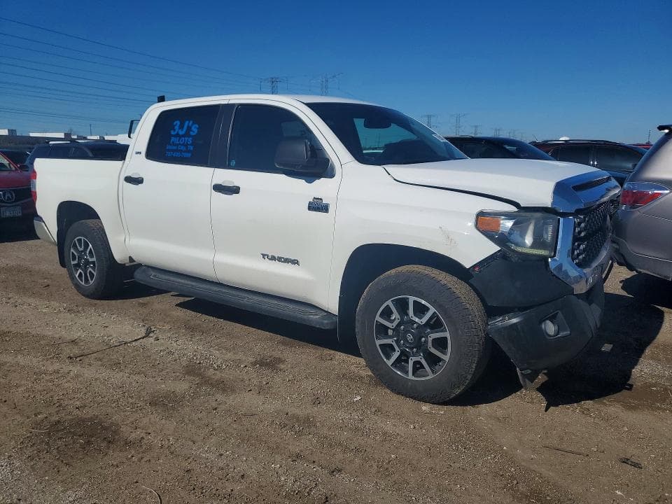 2020 TOYOTA TUNDRA SR5 4