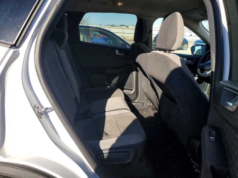 2020 FORD ESCAPE SE 10