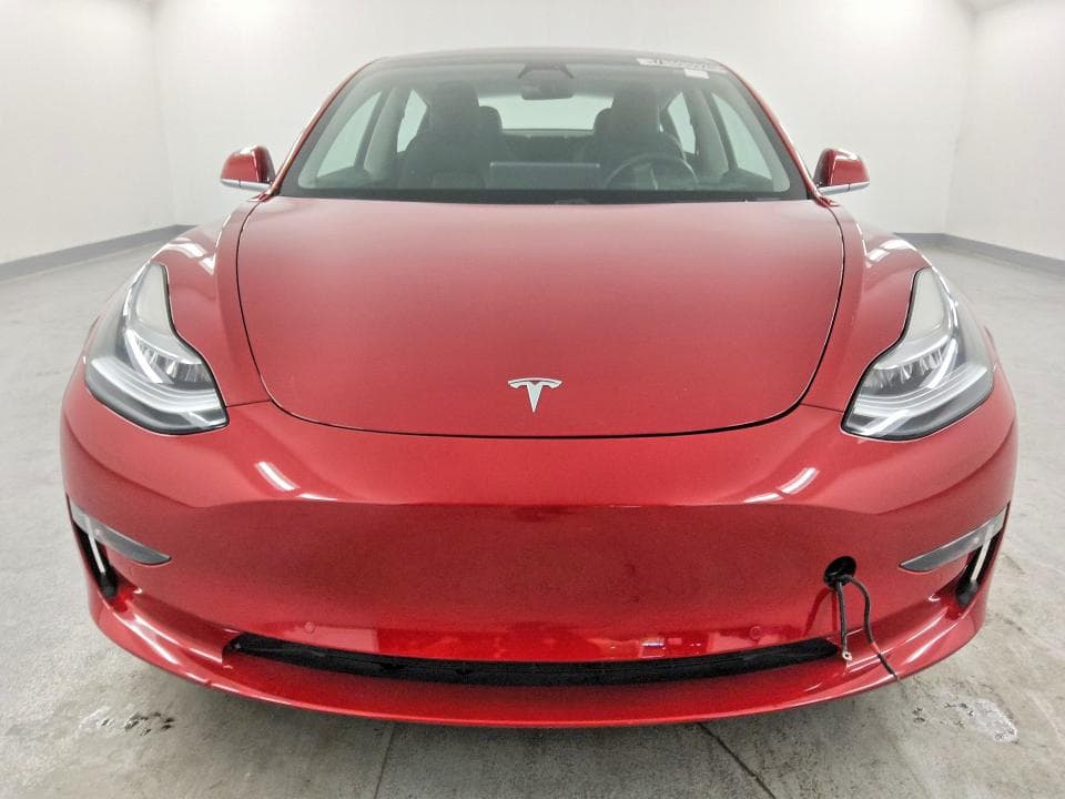 2018 TESLA MODEL 3 5