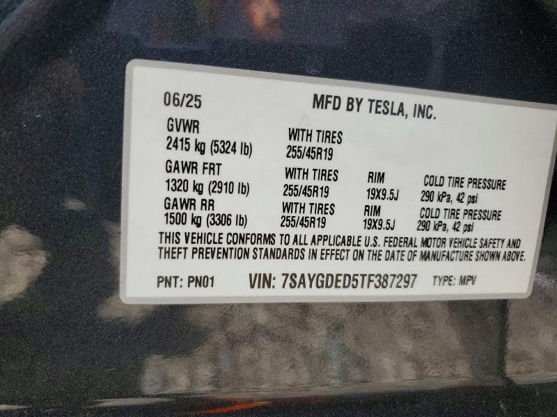 2026 TESLA MODEL Y 12