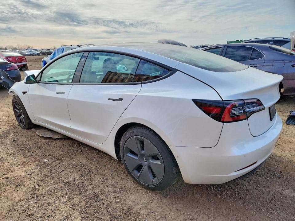 2022 TESLA MODEL 3 2