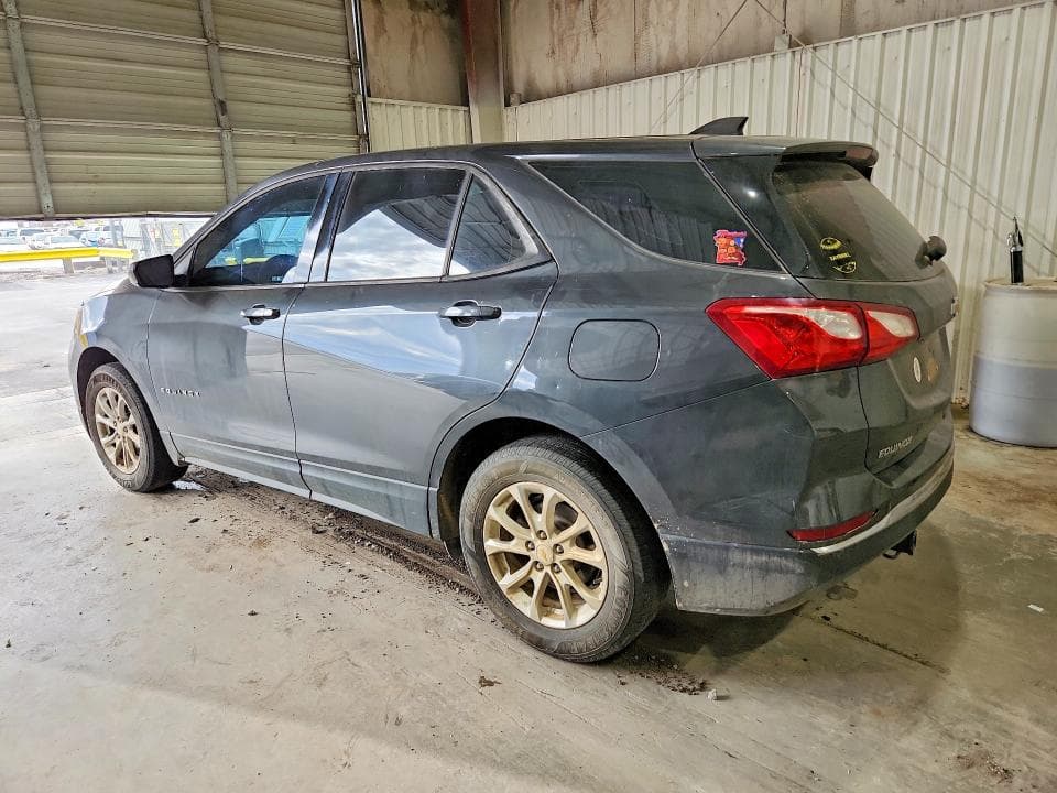2018 CHEVROLET EQUINOX LS 2