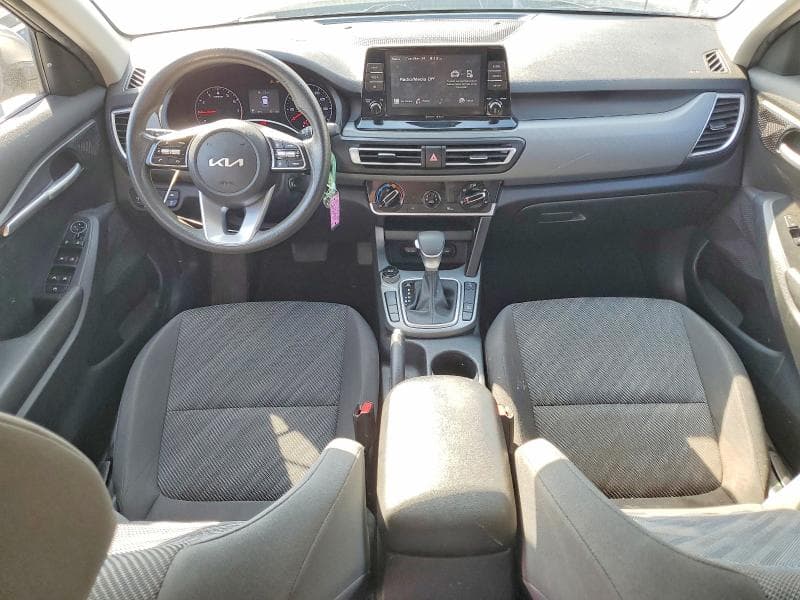 2023 KIA SELTOS LX 8