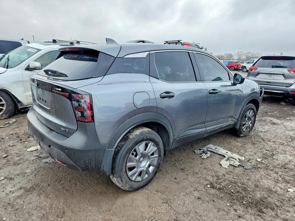2025 NISSAN KICKS S 3