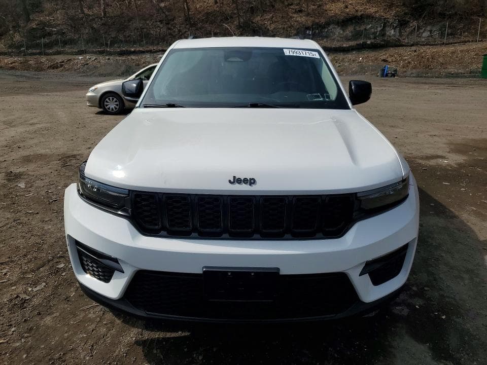 2023 JEEP GRAND CHEROKEE 5