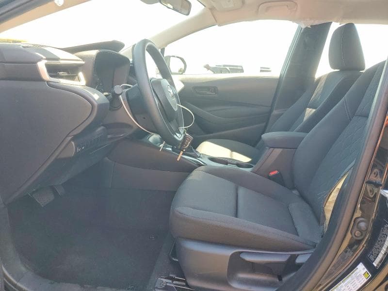 2025 TOYOTA COROLLA LE 7