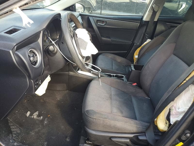 2019 TOYOTA COROLLA LE 7