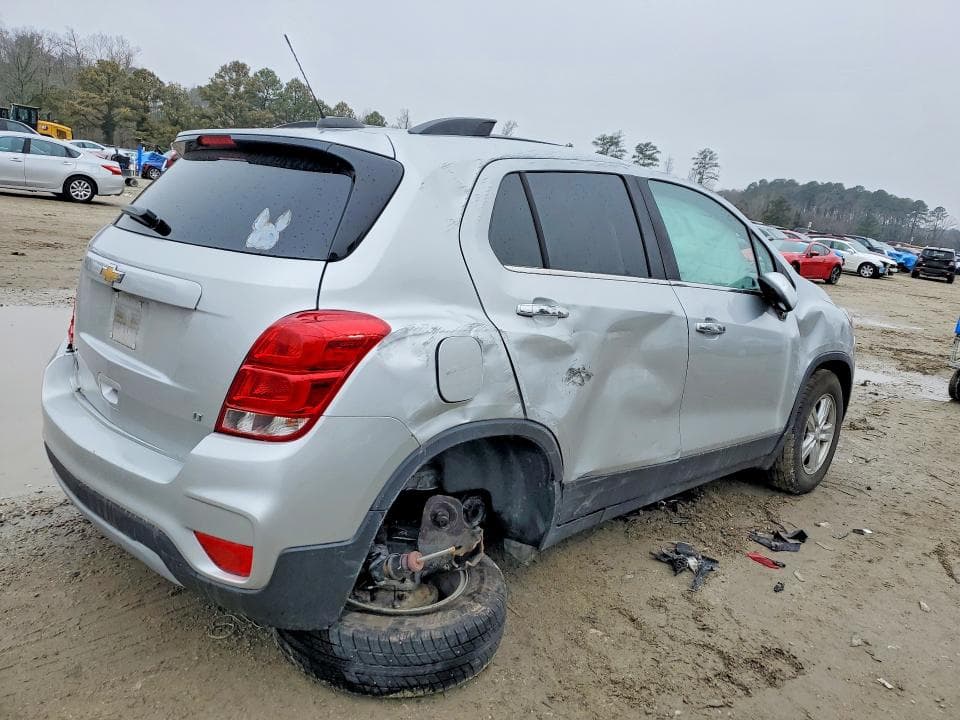 2020 CHEVROLET TRAX 1LT 3