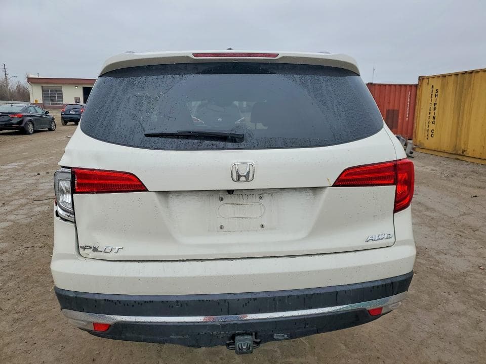 2017 HONDA PILOT TOURING 6