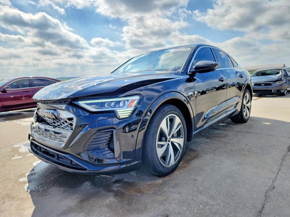2024 AUDI Q8 E-TRON SPORTBACK PREMIUM PLUS - 1