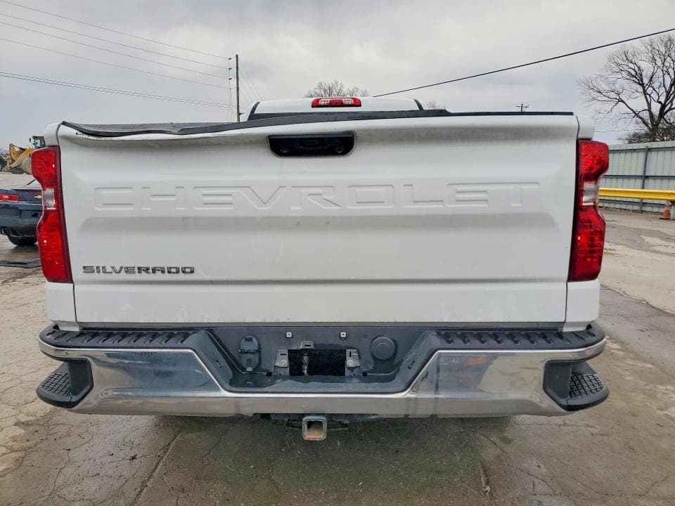 2024 CHEVROLET SILVERADO C1500 6