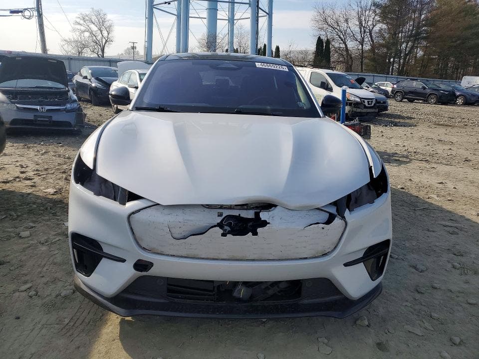 2021 FORD MUSTANG MACH-E GT 5