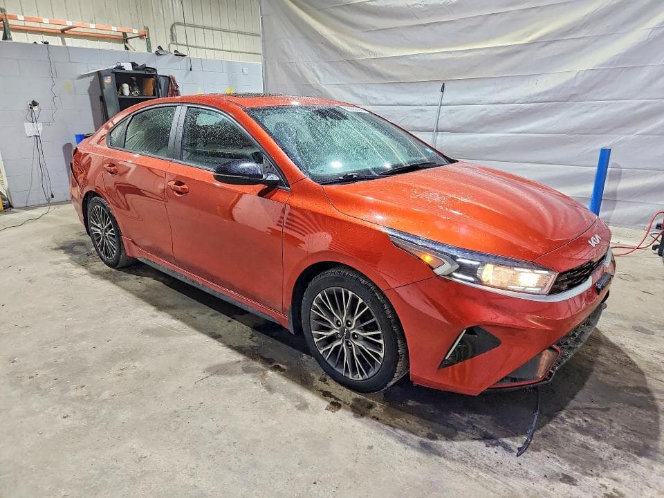 2022 KIA FORTE GT-LINE 4